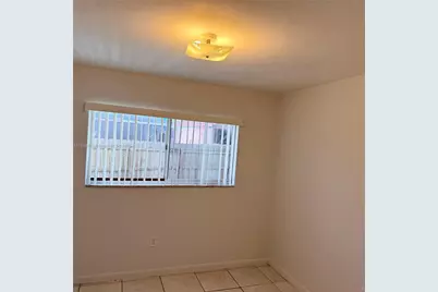 2750 W 76th St #104, Hialeah, FL 33016 - Photo 14