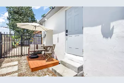 781 NE 162nd St, Miami, FL 33162 - Photo 20