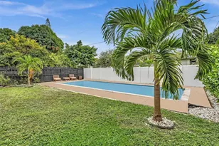 420 NE 90th St, El Portal, FL 33138 - Photo 34