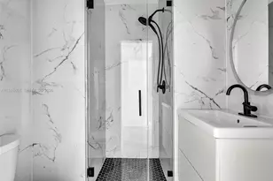 420 NE 90th St, El Portal, FL 33138 - Photo 26