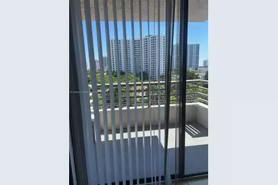 3300 NE 191st St #707, Aventura, FL 33180 - Photo 14