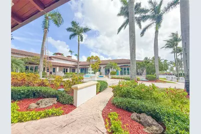 10720 NW 66th St #205, Doral, FL 33178 - Photo 38