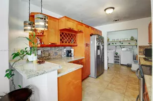 9755 SW 161st St, Miami, FL 33157 - Photo 10