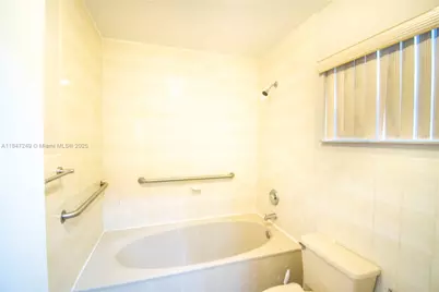 14200 SW 51st St, Miami, FL 33175 - Photo 32