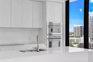 700 NE 24th St, Miami, FL 33137 - Photo 20