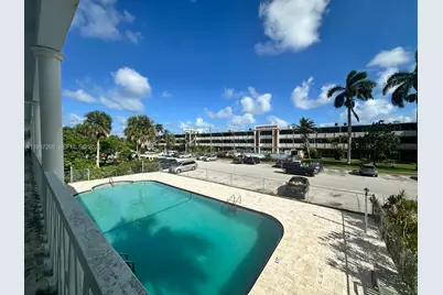 1471 NE 170th St #215A, North Miami Beach, FL 33162 - Photo 4