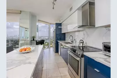 4775 Collins Ave #2105, Miami Beach, FL 33140 - Photo 12