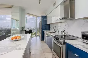 4775 Collins Ave, Miami Beach, FL 33140 - Photo 12