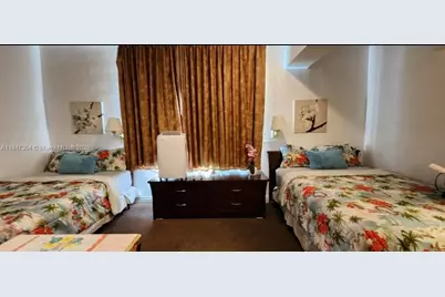6345 Collins Ave #PH-21, Miami Beach, FL 33141 - Photo 4