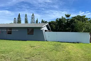 12431 SW 195th Terrace, Miami, FL 33177 - Photo 2