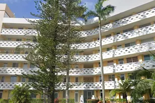 2400 NE 9th St, Fort Lauderdale, FL 33304 - Photo 1