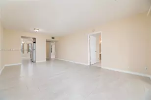 13000 SW 15th Ct, Pembroke Pines, FL 33027 - Photo 6