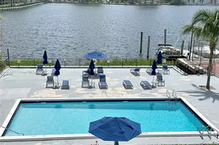 2780 NE 183rd St, Aventura, FL 33160 - Photo 44