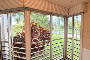 1811 Sabal Palm Dr, Davie, FL 33324 - Photo 14