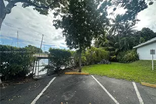 7801 NE 4th Ct, Miami, FL 33138 - Photo 8