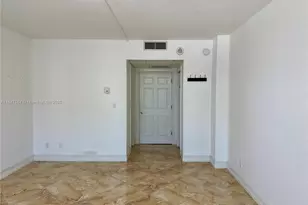 19380 Collins Ave, Sunny Isles Beach, FL 33160 - Photo 16