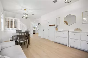 147 SW 185th Way, Pembroke Pines, FL 33029 - Photo 6