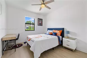 147 SW 185th Way, Pembroke Pines, FL 33029 - Photo 28