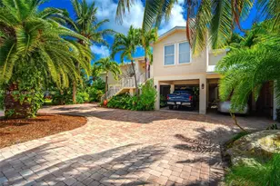 17054 Coral Dr, Sugarloaf, FL 33042 - Photo 58