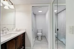 1110 SW 125th Ave, Pembroke Pines, FL 33027 - Photo 10