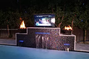 4162 NE 21st St, Homestead, FL 33033 - Photo 4