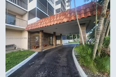 4164 Inverrary Dr #406, Lauderhill, FL 33319 - Photo 2