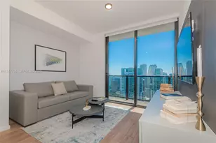 398 NE 5th St, Miami, FL 33132 - Photo 6