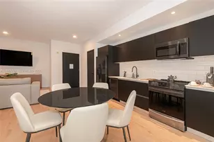 398 NE 5th St, Miami, FL 33132 - Photo 12