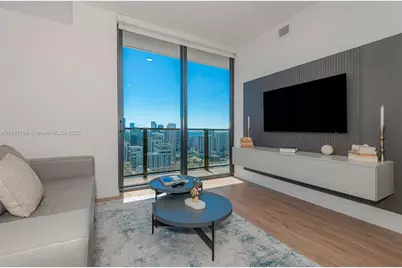 398 NE 5th St #4417, Miami, FL 33132 - Photo 2