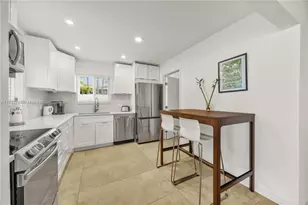 3246 Pierce St, Hollywood, FL 33021 - Photo 10