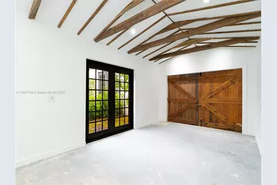 690 NE 118th St, Biscayne Park, FL 33161 - Photo 28