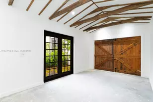 690 NE 118th St, Biscayne Park, FL 33161 - Photo 28