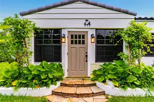 690 NE 118th St, Biscayne Park, FL 33161 - Photo 2