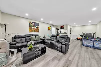 8550 SW 149th Ave #706, Miami, FL 33193 - Photo 4