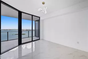 700 NE 24th St, Miami, FL 33137 - Photo 6