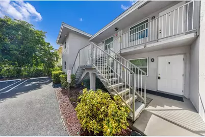 7921 NW 44th Ct, Coral Springs, FL 33065 - Photo 2