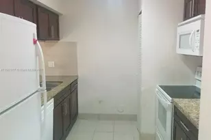 8734 SW 3rd St, Pembroke Pines, FL 33025 - Photo 2