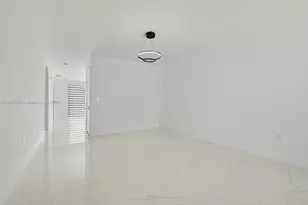 1070 NE 42nd Ave, Homestead, FL 33033 - Photo 4