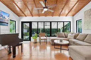 10551 NE 3rd Ave, Miami Shores, FL 33138 - Photo 28