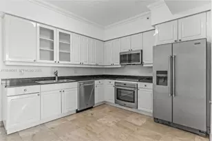 703 Crandon Blvd, Key Biscayne, FL 33149 - Photo 22