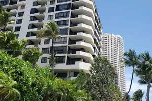 540 Brickell Key Dr, Miami, FL 33131 - Photo 44