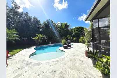 2237 NW 15th Pl, Homestead, FL 33030 - Photo 42