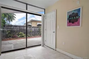 52 E 50th Pl, Hialeah, FL 33013 - Photo 22