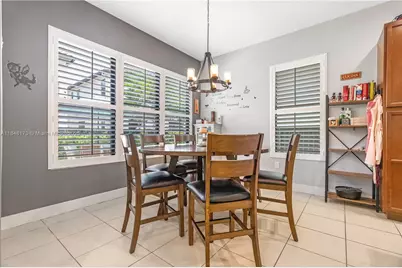 3345 W 95th Ter, Hialeah, FL 33018 - Photo 18