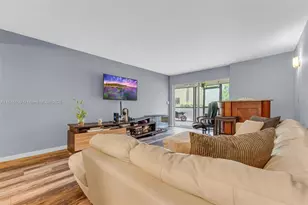 23380 Carolwood Ln, Boca Raton, FL 33428 - Photo 10