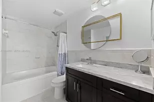 10 SW South River Dr, Miami, FL 33130 - Photo 14