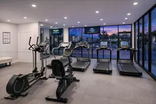 3701 N Country Club Dr, Aventura, FL 33180 - Photo 8