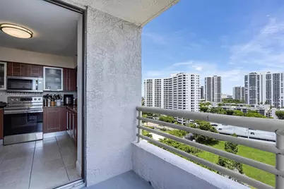 3300 NE 191st St #1213, Aventura, FL 33180 - Photo 20