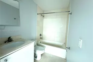 60 SW 13th St, Miami, FL 33130 - Photo 16