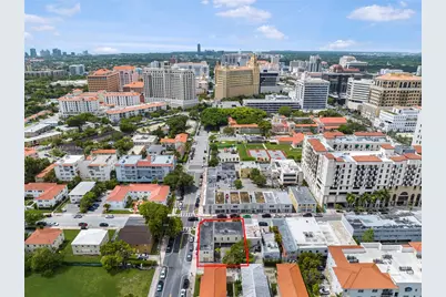 101 Madeira Ave, Coral Gables, FL 33134 - Photo 2